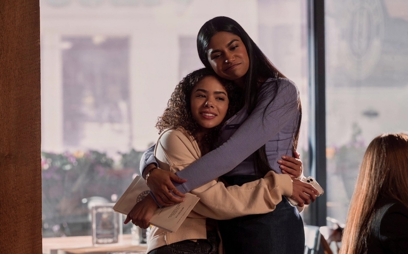 Keywords: Ginny and Georgia, Season 03, 